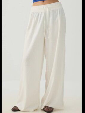 Cream Drawstring Wide-Leg Lounge Pants